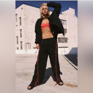 NWOT FP movement  kalahari pants sz xs